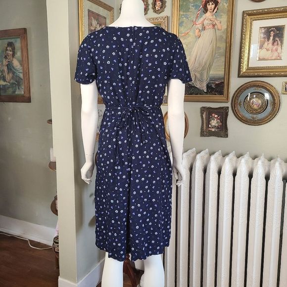 Vintage Dress - Picture 5 of 6